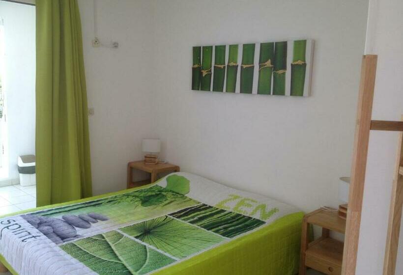 استودیوی استاندارد, Les Créolines