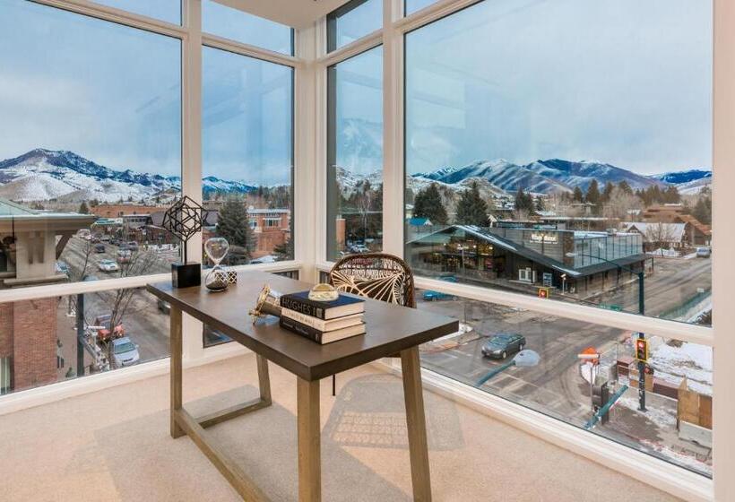 شقة 3 غرف, Limelight Hotel Ketchum