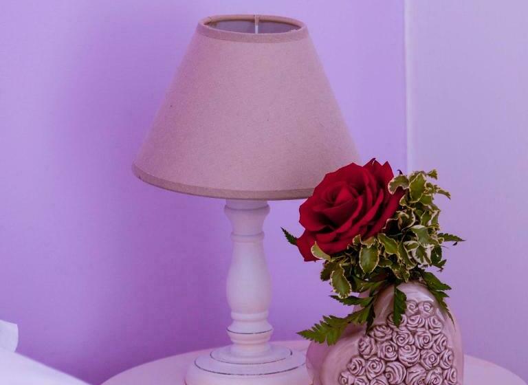 バルコニー付きスタンダードルーム, Melo Accommodations