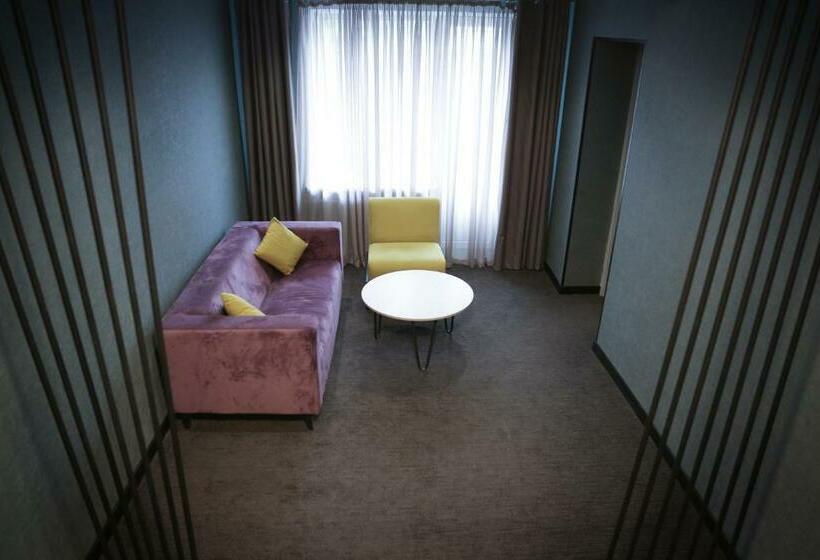 سوییت جونیور, Olympica