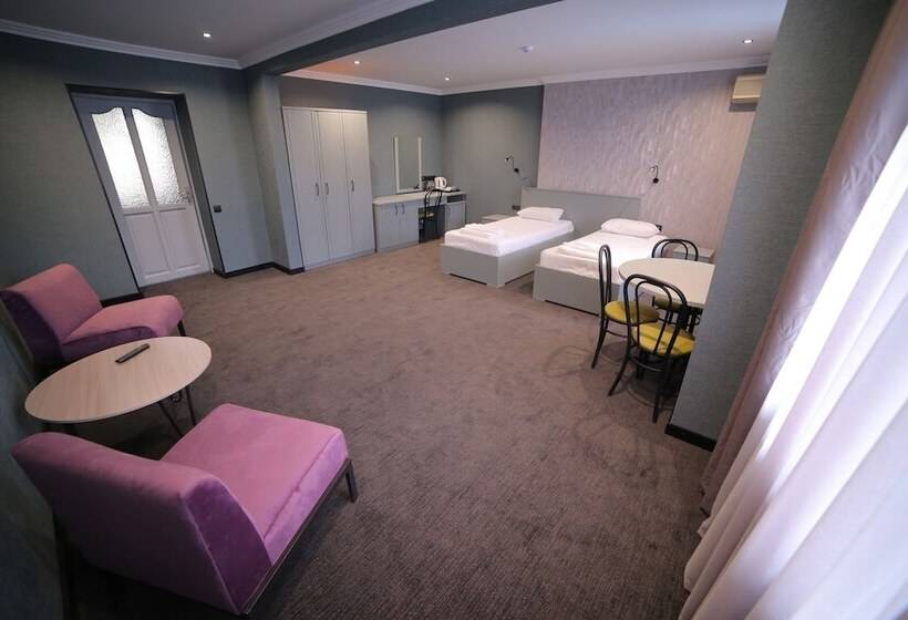 سوییت جونیور, Olympica