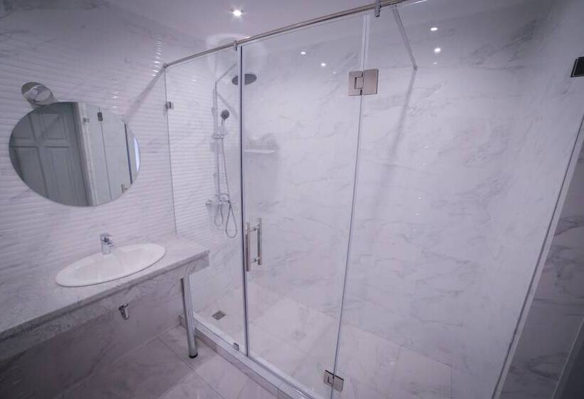 سوییت جونیور, Olympica