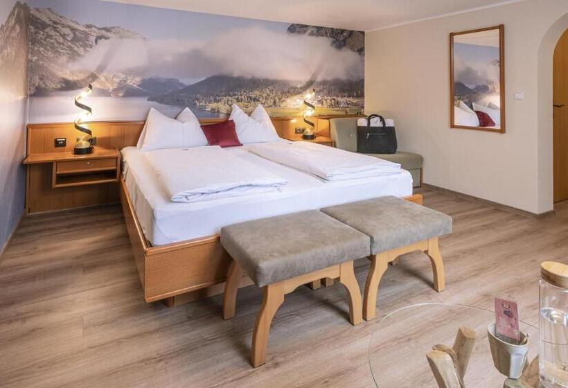 חדר סטנדרט עם מרפסת, Acherl