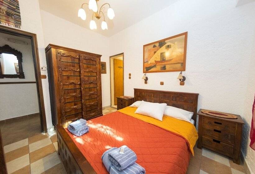 חדר סטנדרט, Spot