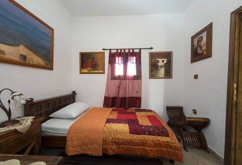 חדר סטנדרט, Spot