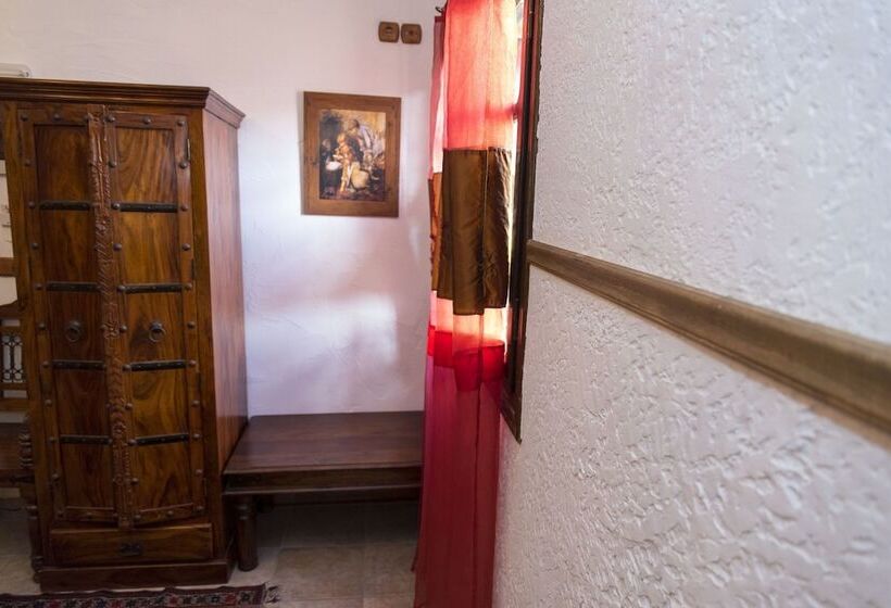 חדר סטנדרט, Spot