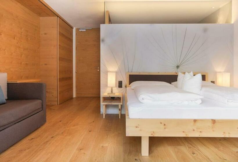 舒适型房间, Steindl's Boutique