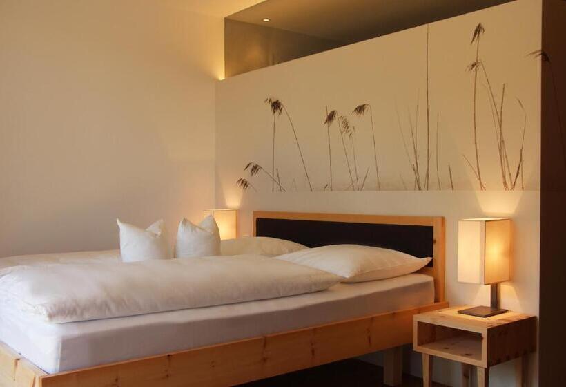 Comfort room with balcony, Steindl's Boutique