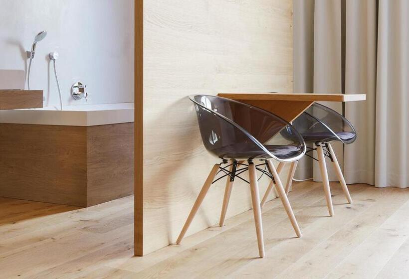 可观山景的小型套房, Steindl's Boutique