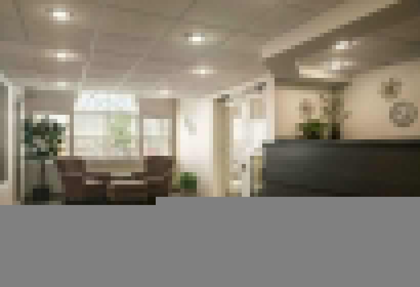 豪华套房, Travelodge By Wyndham Fort Scott