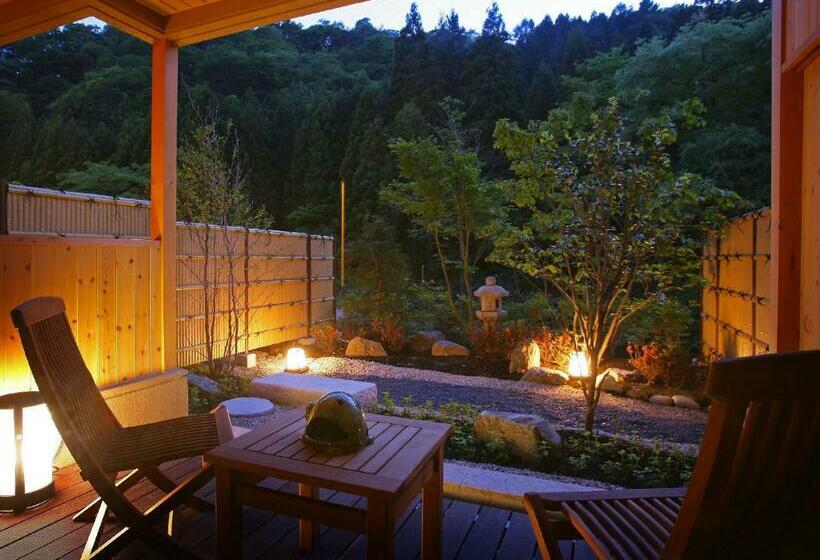 豪华房间, 游泉志だて