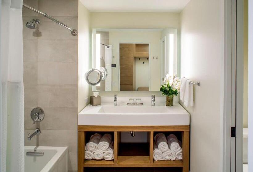 غرفة قياسية مزوَّدة بتراس, Limelight Hotel Ketchum