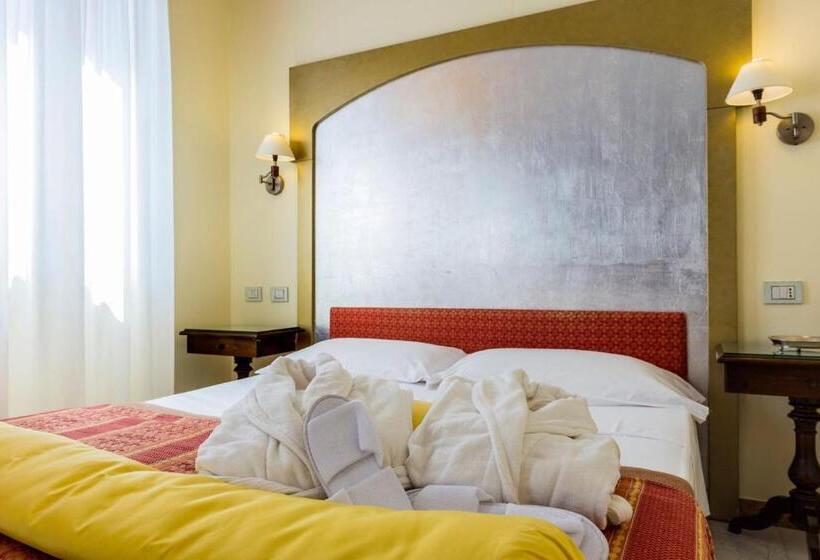 חדר דלוקס, Al Ponticello