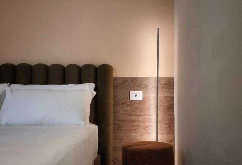 חדר דלוקס, Al Ponticello