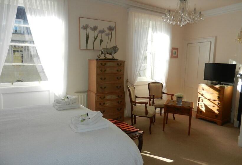 スーペリアールーム, Brocks