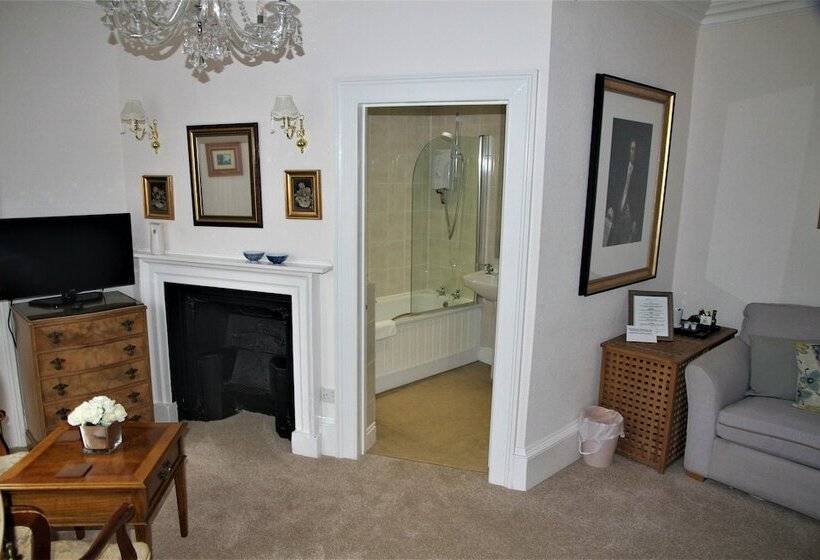 スーペリアールーム, Brocks