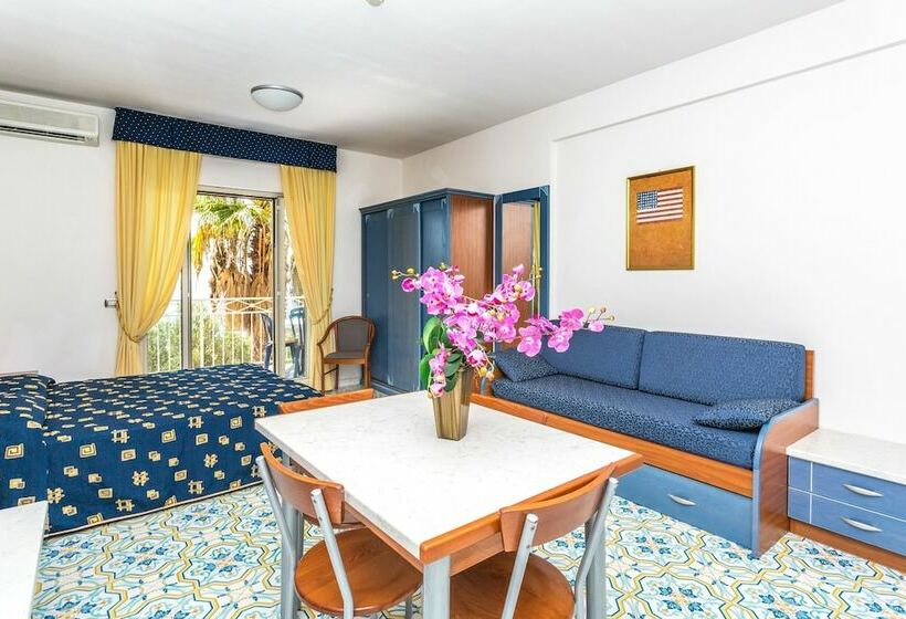 إستوديو قياسى, Club Residence La Castellana