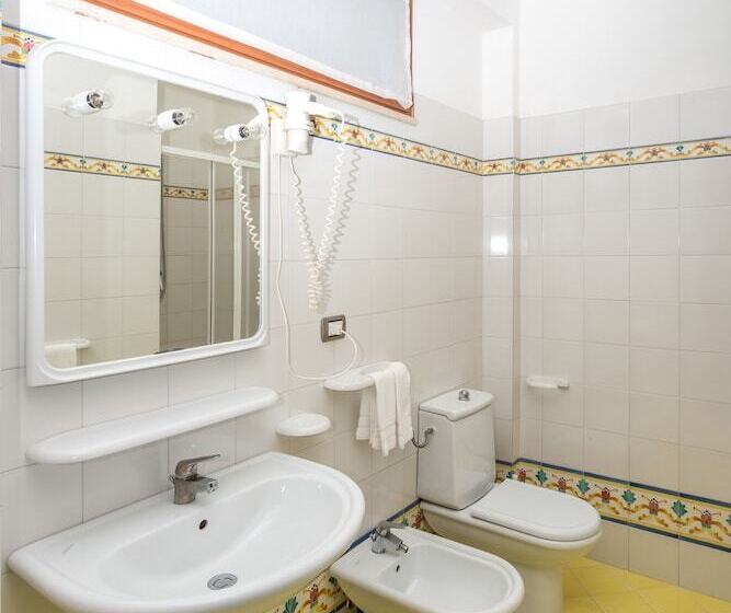 إستوديو قياسى, Club Residence La Castellana