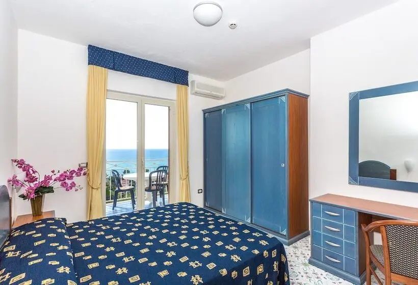 آپارتمان 2 خوابه, Club Residence La Castellana
