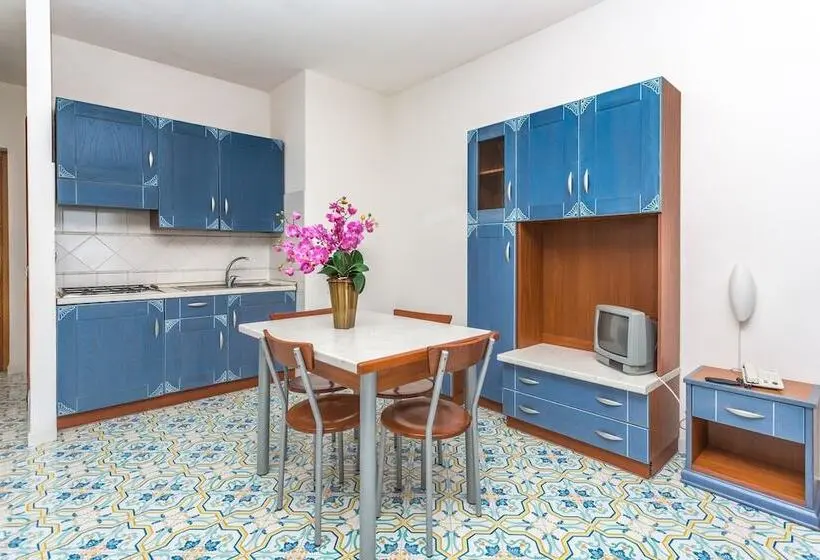 آپارتمان 2 خوابه, Club Residence La Castellana