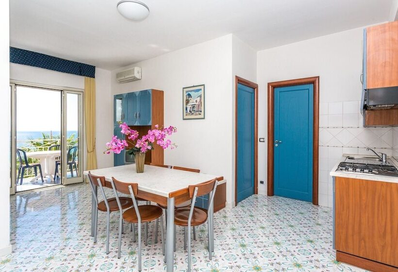 شقة غرفتين, Club Residence La Castellana