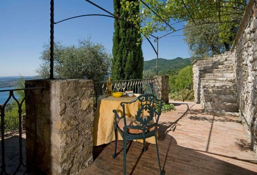 غرفة قياسية مطلّة علي البحيرة, Dimora Bolsone