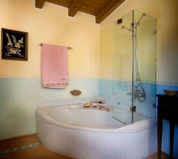 غرفة قياسية مطلّة علي البحيرة, Dimora Bolsone