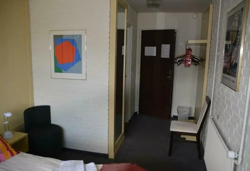 اتاق استاندارد, Dolphin Hotel Annex