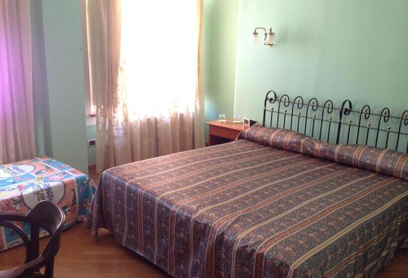 Номер Стандарт Трехместный, San Genesio