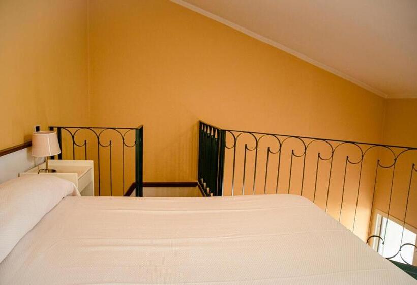 جناح جونيور, San Genesio