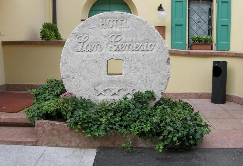 Номер Стандарт, San Genesio
