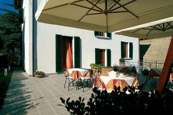 غرفة قياسية, Villa Della Certosa