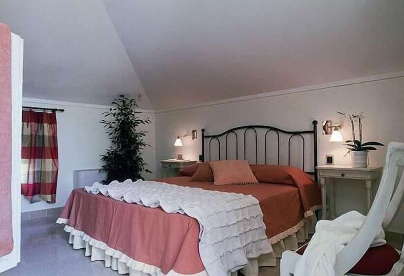 غرفة قياسية, Villa Della Certosa