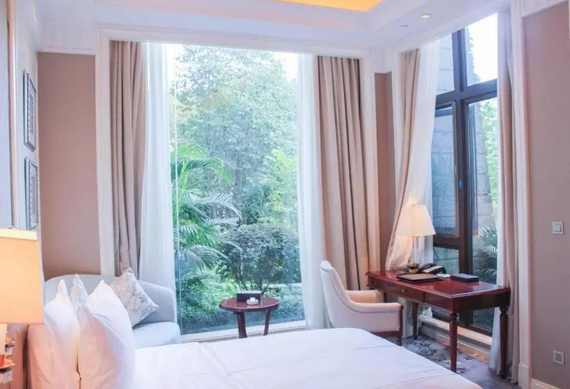 Deluxe-huone Puutarhanäkymä, Carp Islet Resort Fuzhou