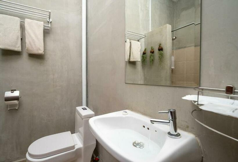 اتاق استاندارد, Onederz Siem Reap