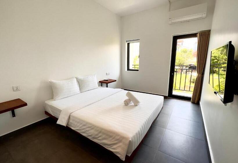 اتاق سوپریور, Onederz Siem Reap