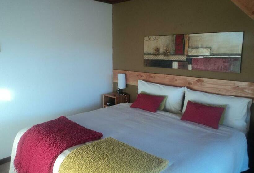 标准间, Es Pueblo De Tierra