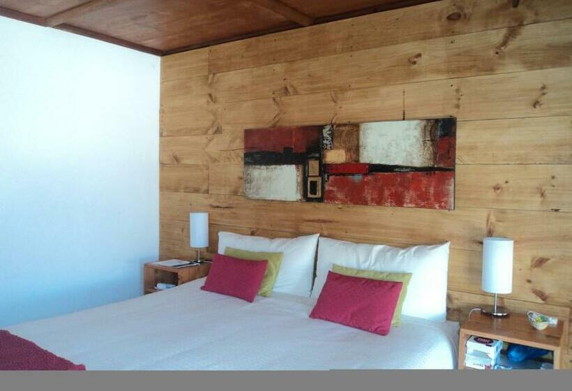 标准间, Es Pueblo De Tierra