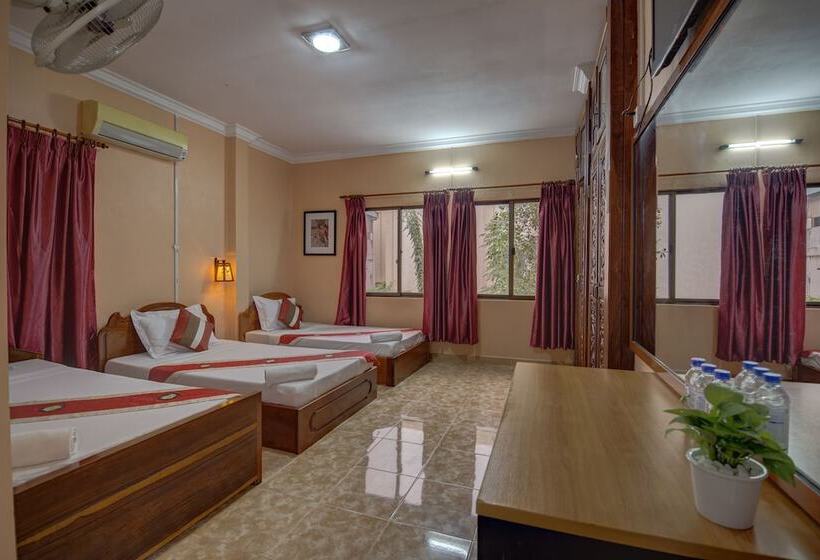 اتاق لوکس سه تخته, Happy Heng Heang Guesthouse