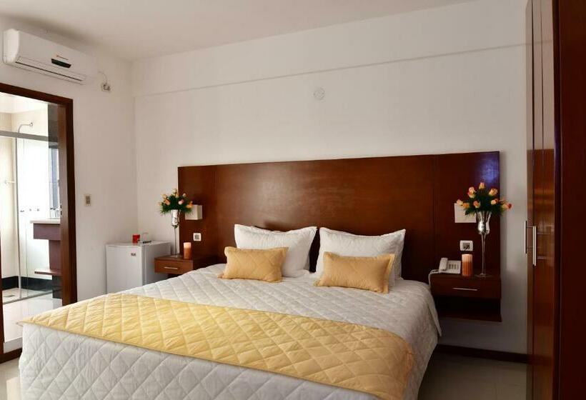 Номер Стандарт Индивидуальный, Prince