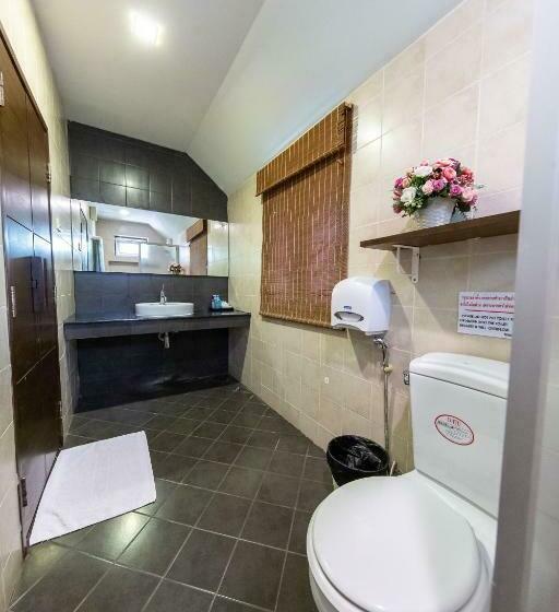 غرفة قياسية, The Riverkwai Bridge Resort