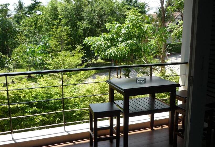 غرفة قياسية, The Riverkwai Bridge Resort