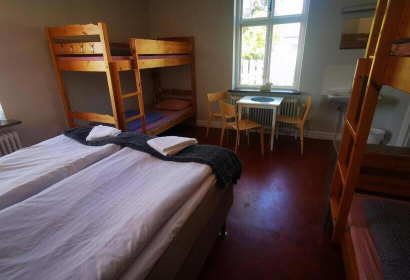 패밀리 룸 공용 욕실, åhus B&b Och Vandrarhem