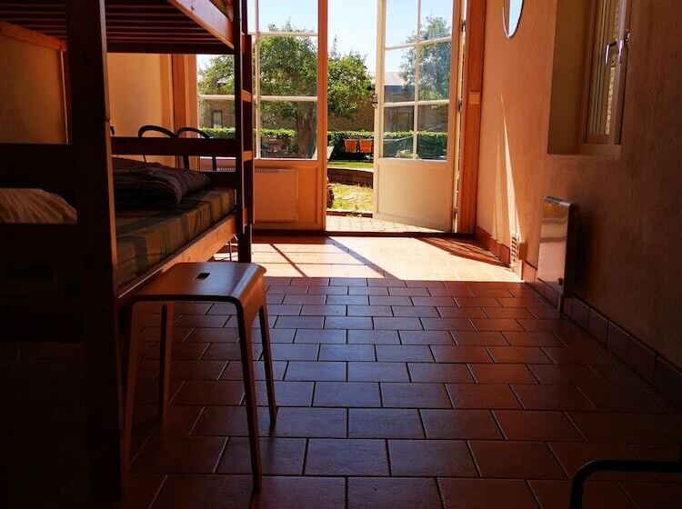 이코노이 4인룸, åhus B&b Och Vandrarhem