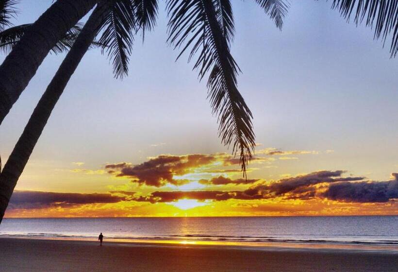 ２ベッドルームアパートメント, Nautilus Apartments