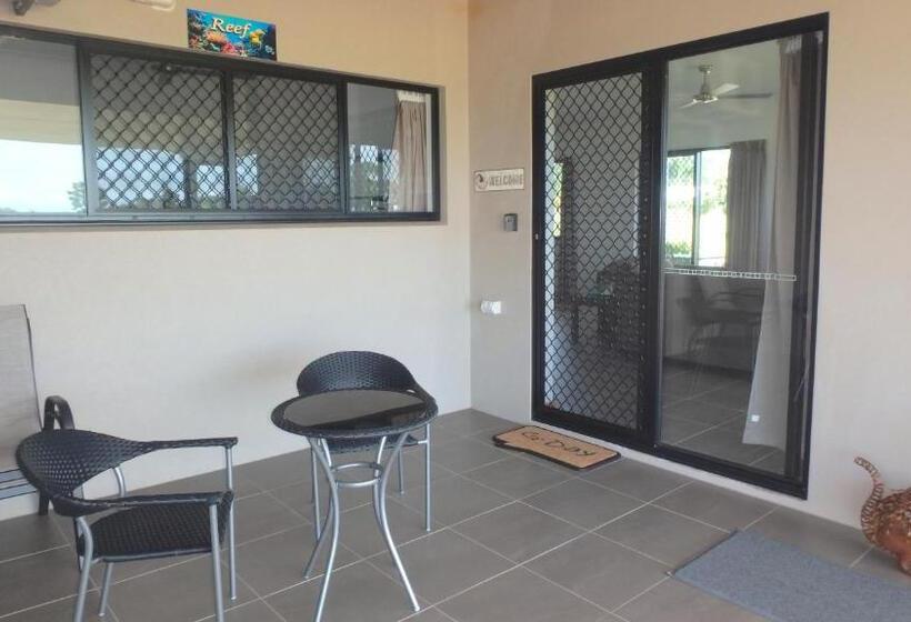 ２ベッドルームアパートメント, Nautilus Apartments