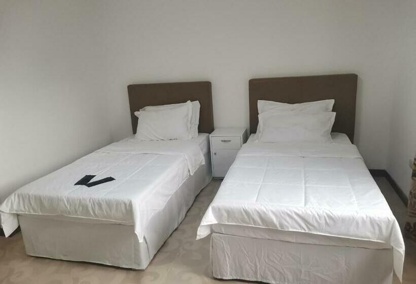 デラックスルーム, Airport Hotel Clark