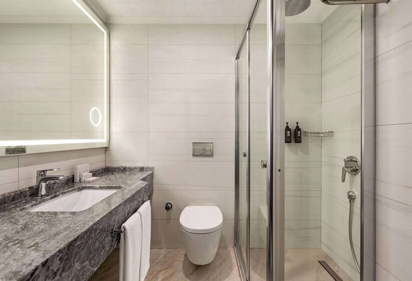 اتاق لوکس, Ramada By Wyndham Istanbul Umraniye