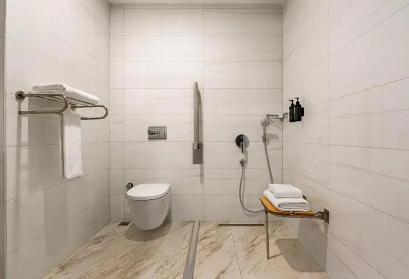 اتاق استاندارد برای معلولان, Ramada By Wyndham Istanbul Umraniye