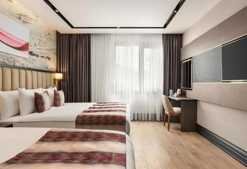 اتاق استاندارد سه نفره, Ramada By Wyndham Istanbul Umraniye